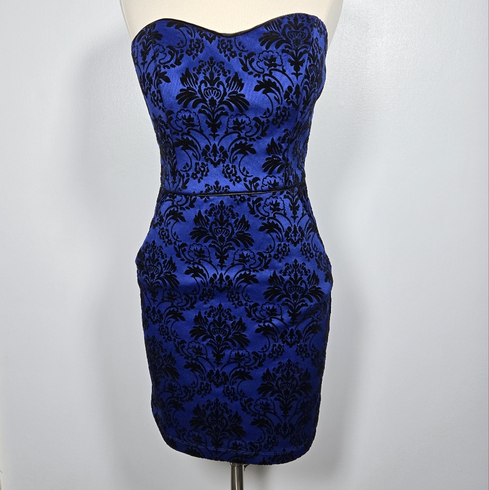 Teeze Me Royal Blue Black Velvet Strapless Sexy Cocktail Mini Dress Juniors 1/2 - Picture 2 of 12
